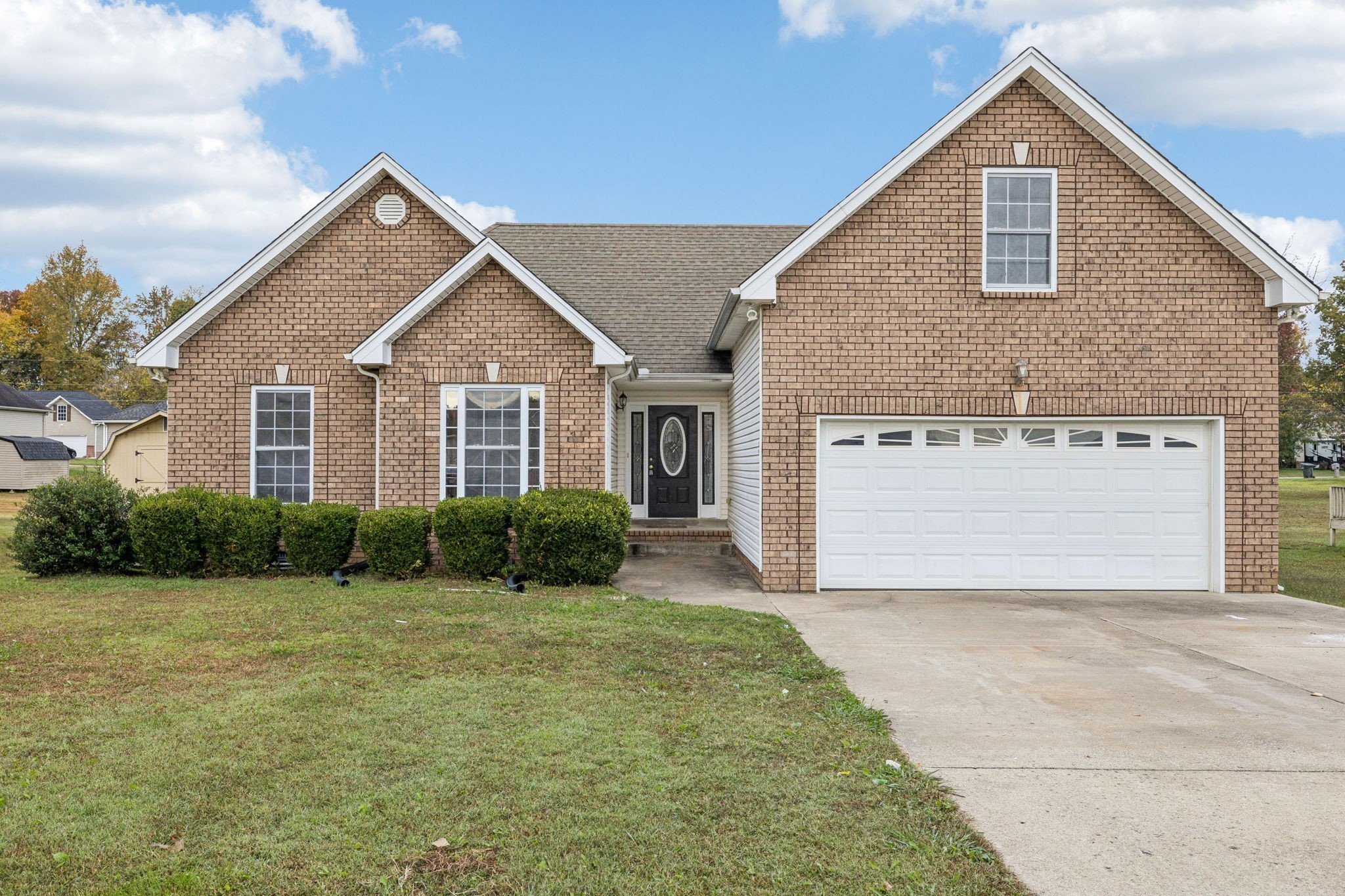 238 Clydesdale Ln