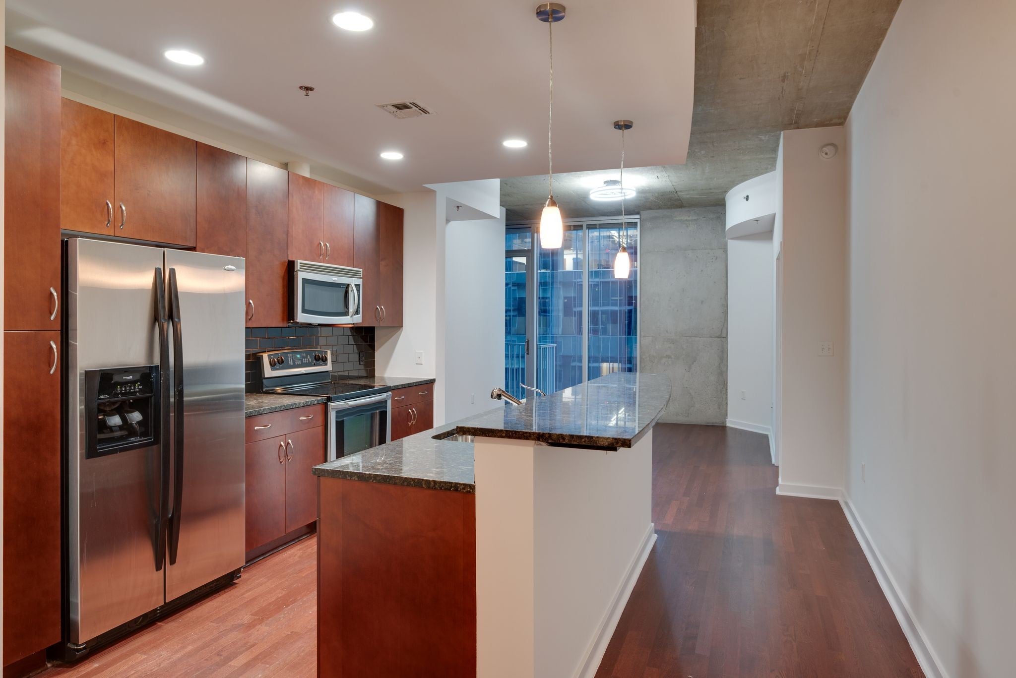 301 Demonbreun St 1701