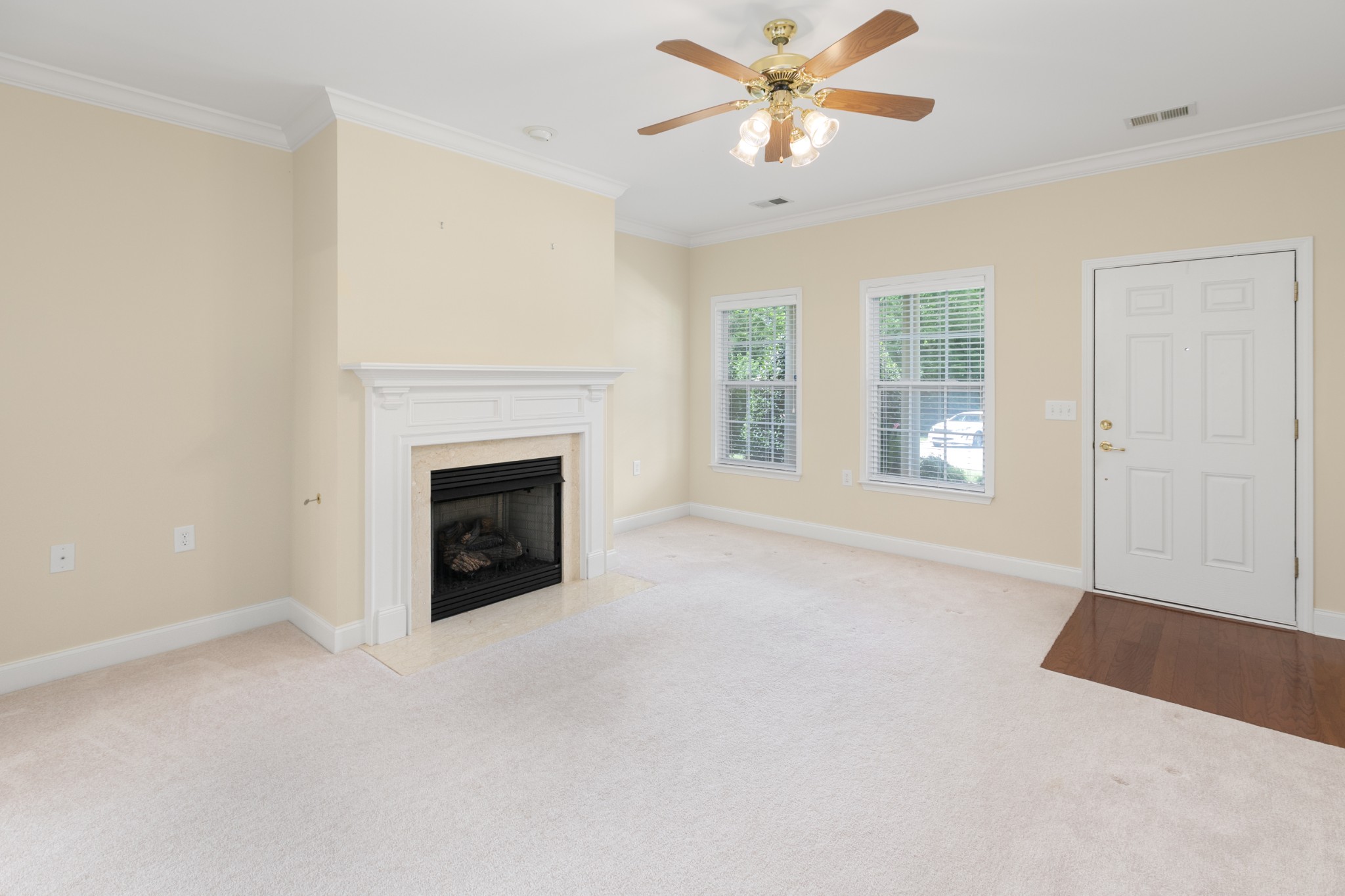 264 Wrennewood Ln