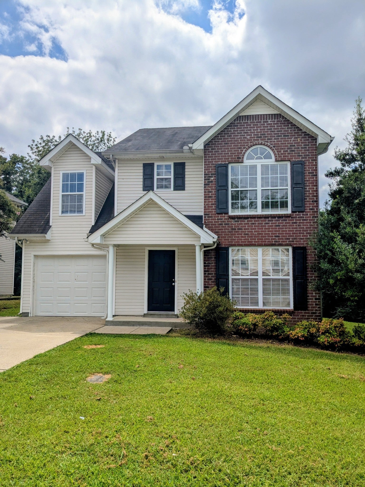 3-bed home for rent in Antioch, TN 37013, 8316 Ramstone Way 8316 Ramstone Way, Antioch TN 37013 3-bed home, photo 1 of 15