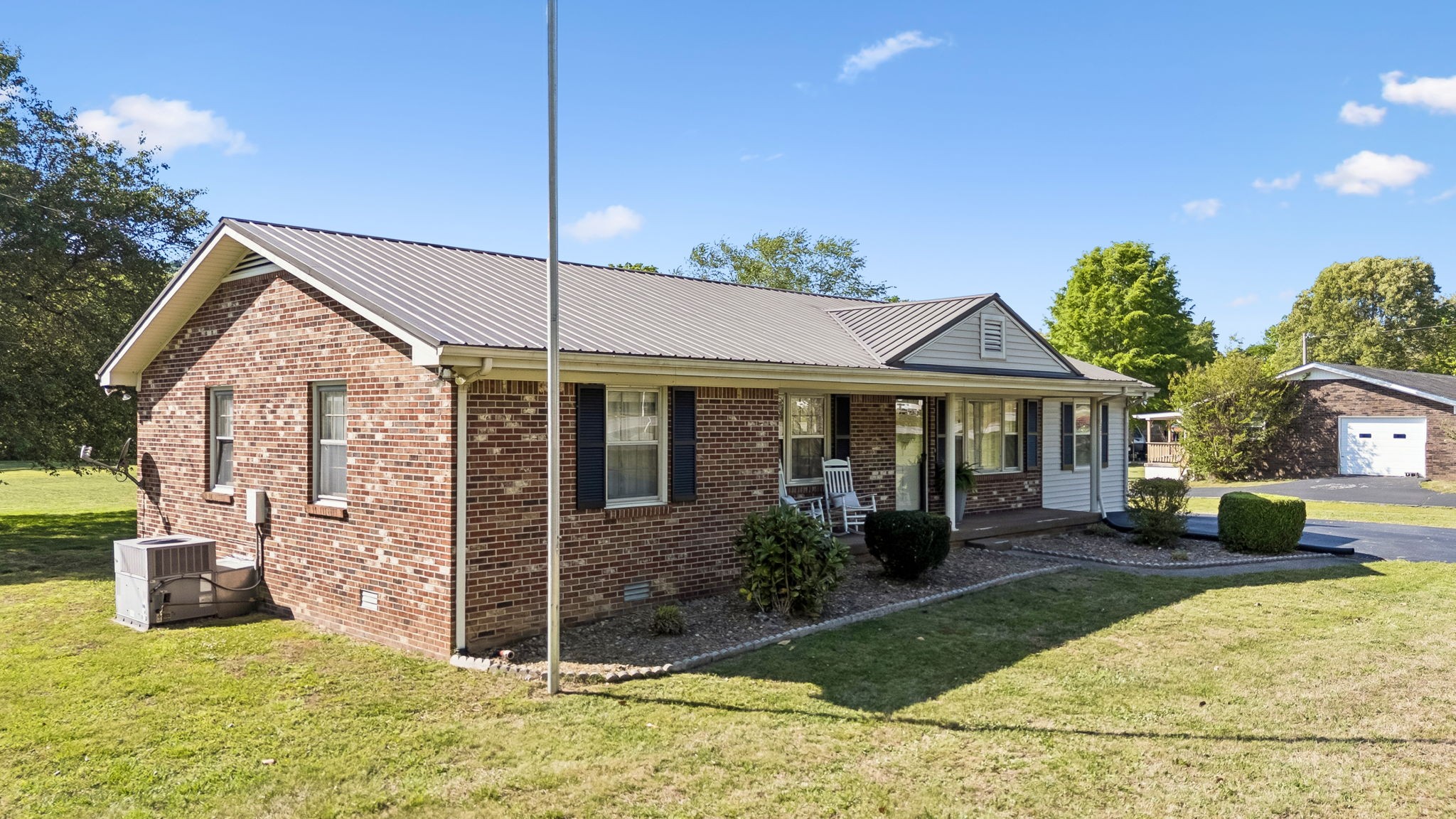 243 Pleasant Shade Hwy