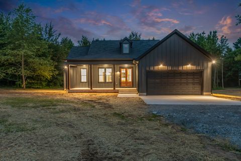 4106 Asbury Rd Manchester TN 37355