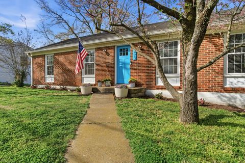 423 Wauford Dr Nashville TN 37211