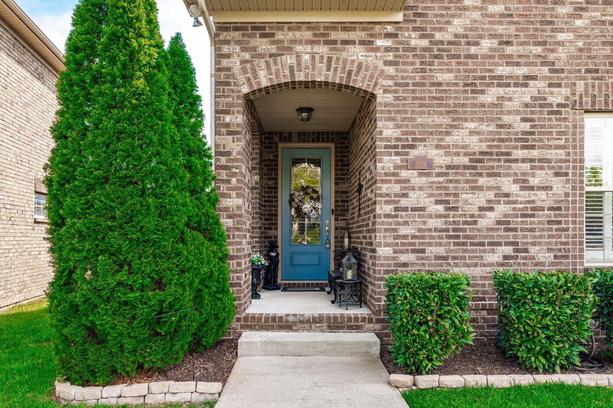 1098 Paddock Park Cir