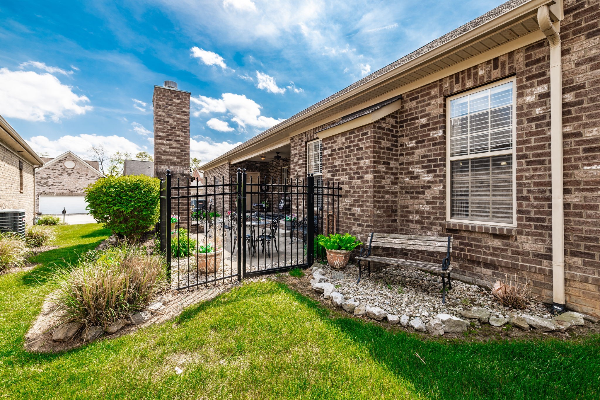 1098 Paddock Park Cir