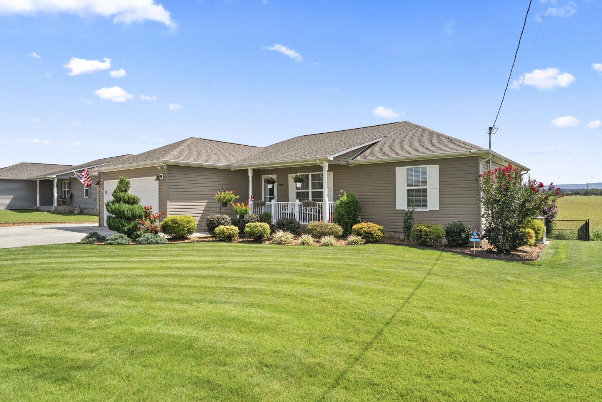 539 Strawberry Dr