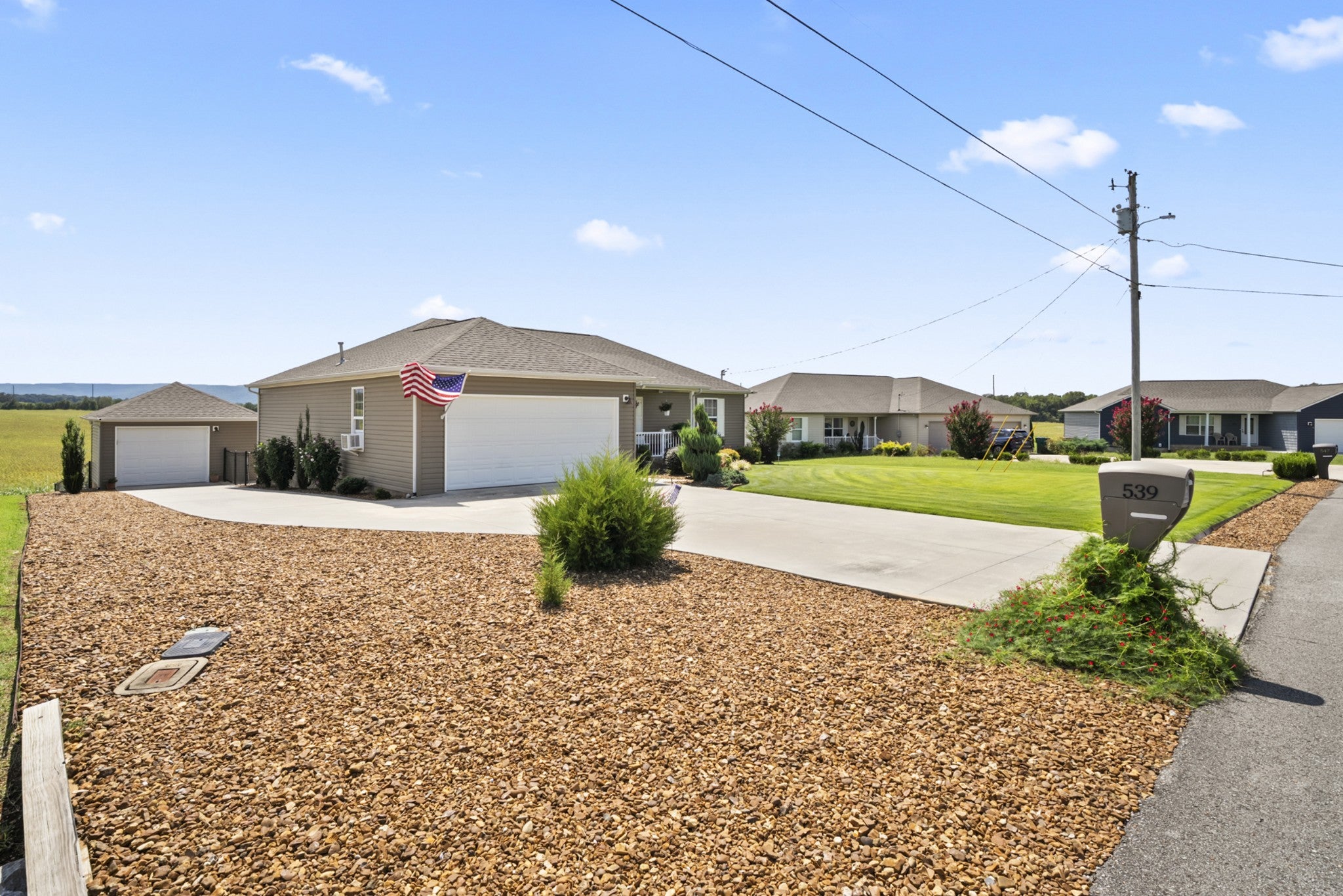 539 Strawberry Dr