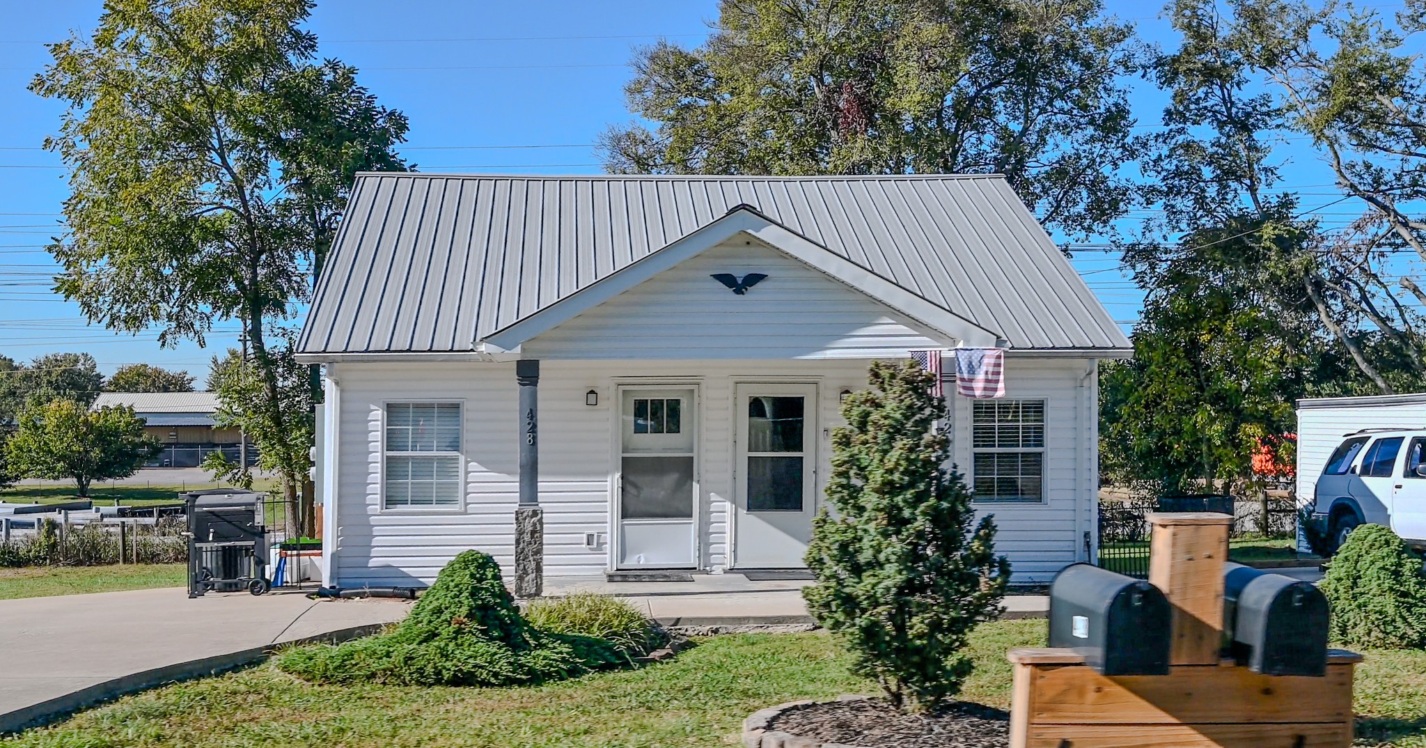 430 Douglas