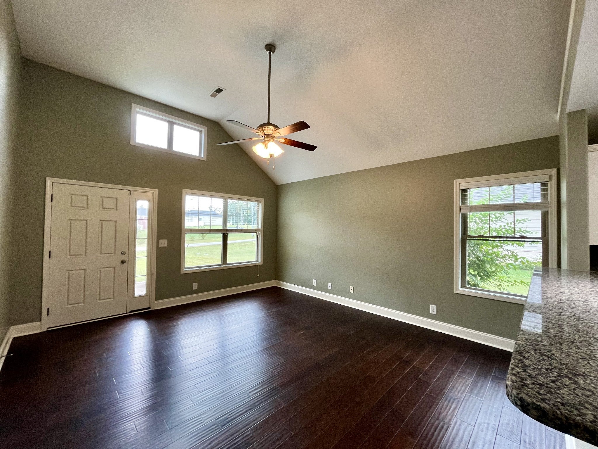 1118 Garrettsburg Rd
