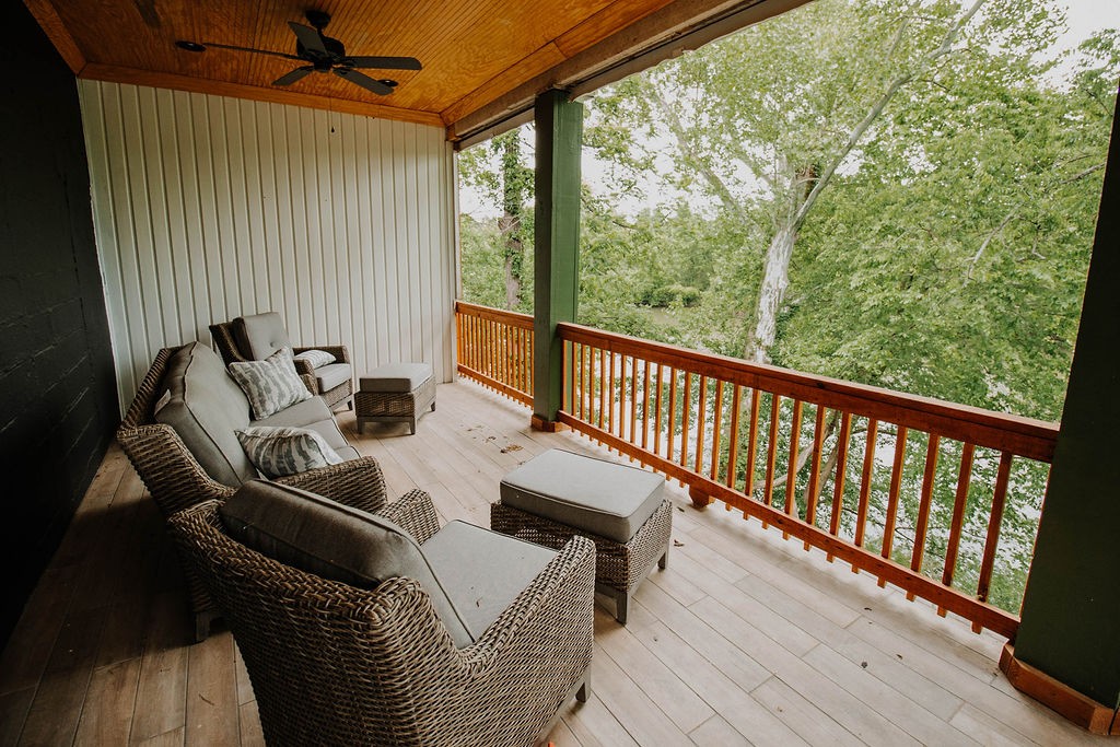 Columbia, Tennessee 38401, United States, 2 Bedrooms Bedrooms, ,1 BathroomBathrooms,Residential,Active,27497