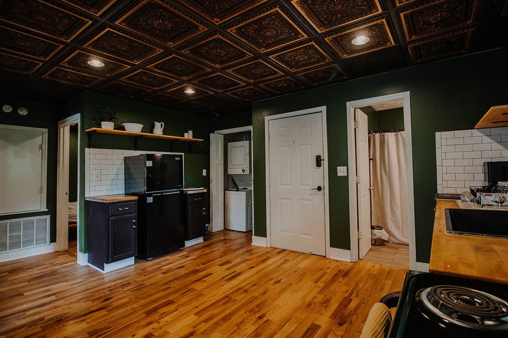 Columbia, Tennessee 38401, United States, 2 Bedrooms Bedrooms, ,1 BathroomBathrooms,Residential,Active,27497