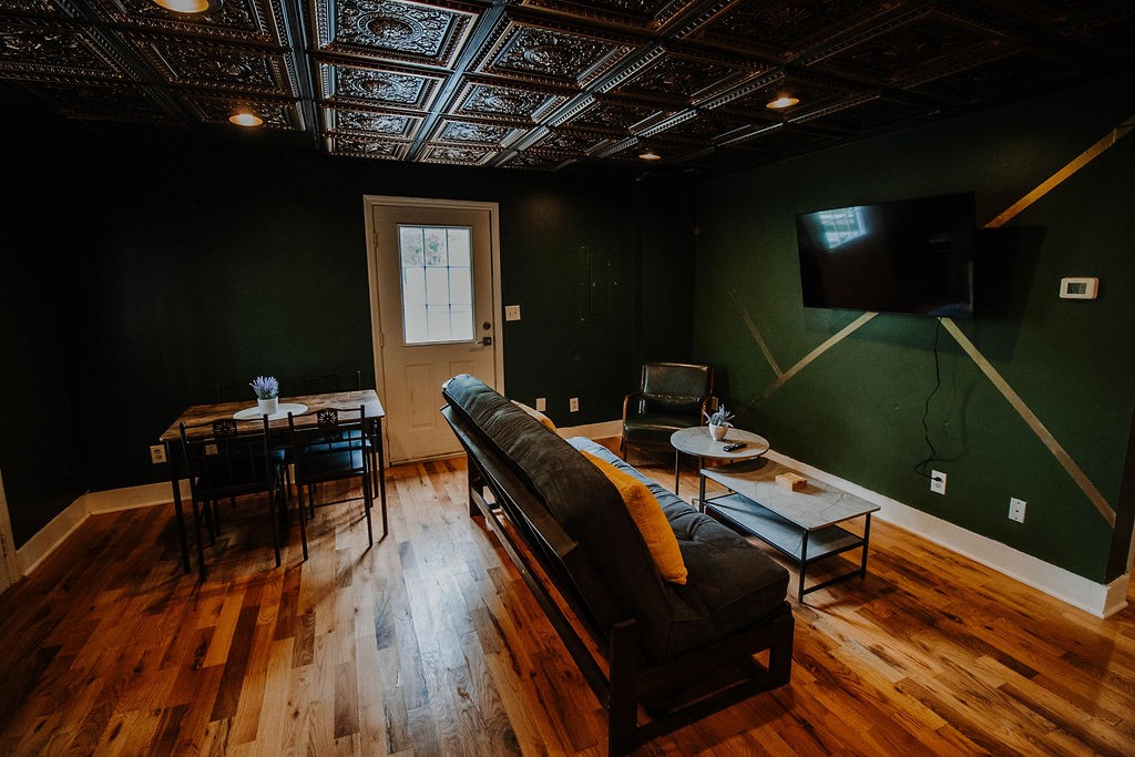 Columbia, Tennessee 38401, United States, 2 Bedrooms Bedrooms, ,1 BathroomBathrooms,Residential,Active,27497