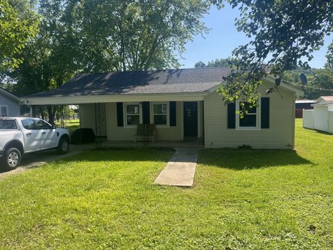 623 Walnut St Waynesboro TN 38485