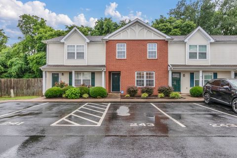 243 Shoshone Pl Murfreesboro TN 37128