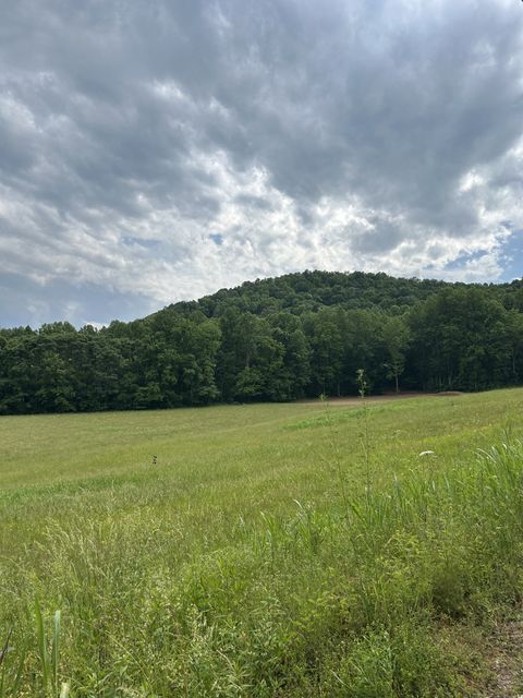 305 H&H Road Sparta TN 38583