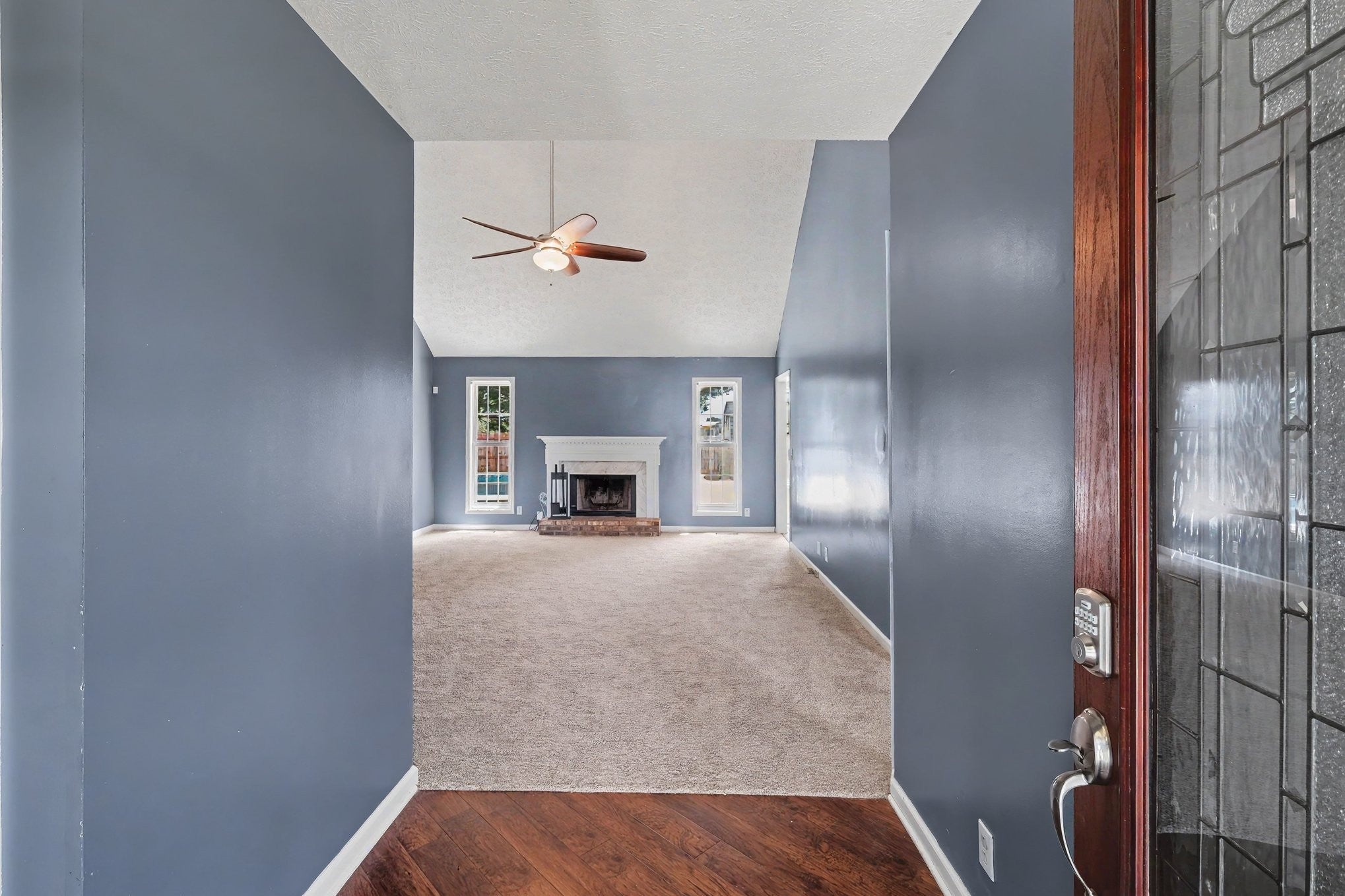 106 Dawn Ct