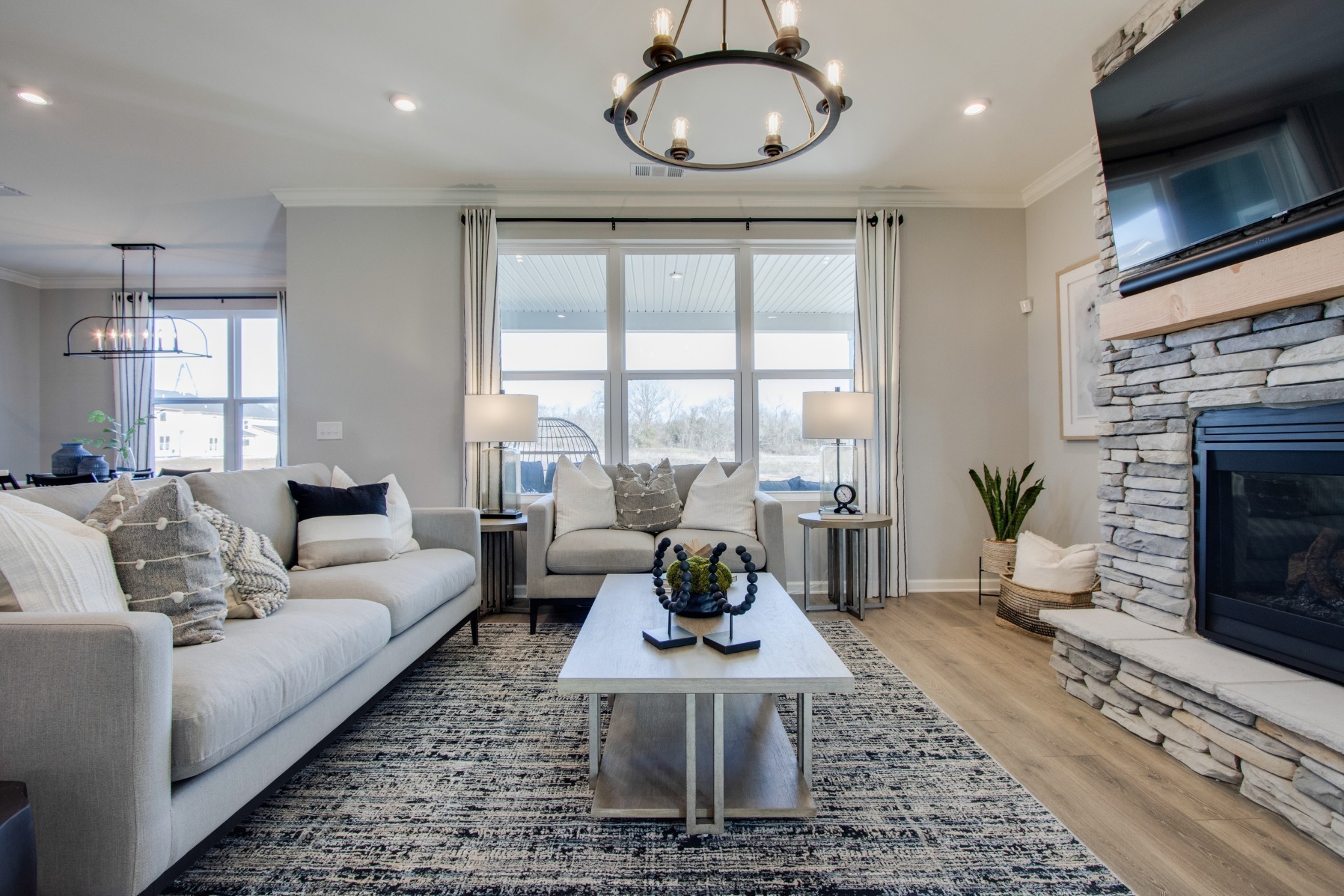 817 Pleasant Ridge Run