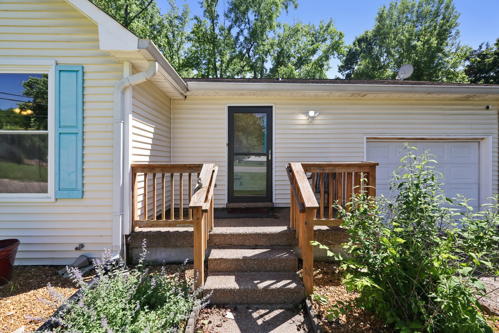 445 Belinda Pkwy