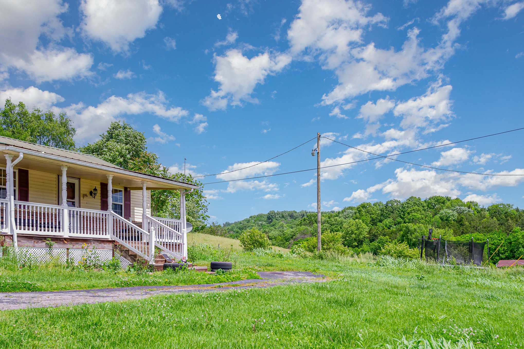 6185 Old Highway 31 E