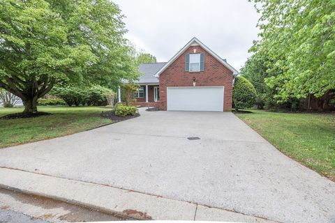 2818 Crazy Horse Murfreesboro TN 37127