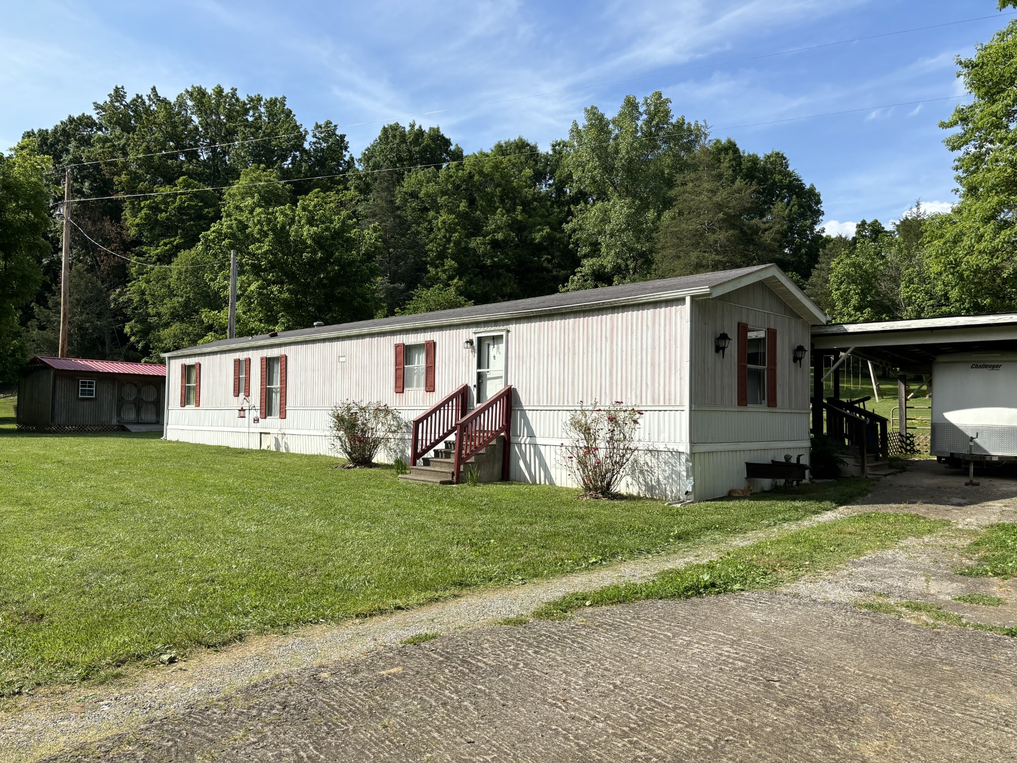 View Bethpage, TN 37022 mobile home