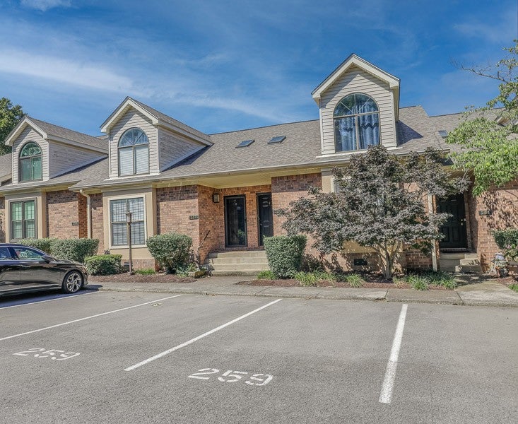 259 Glenstone Cir 83