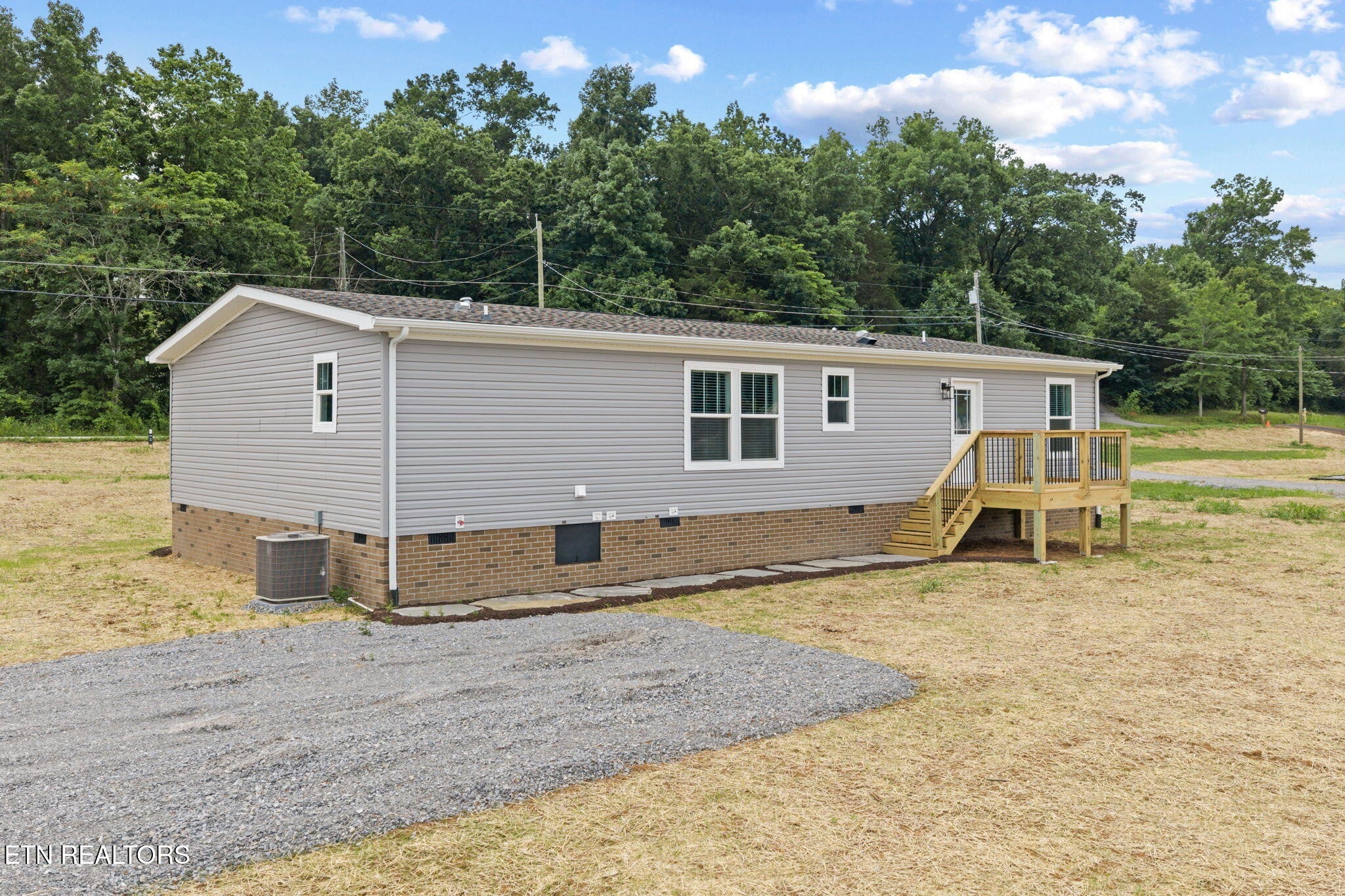 3215 Sweetwater Vonore Rd