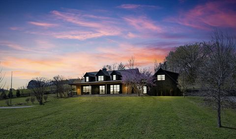 3636 Bear Creek Rd Thompsons Station TN 37179