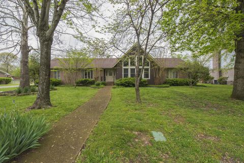 1410 Huntington Dr Murfreesboro TN 37130