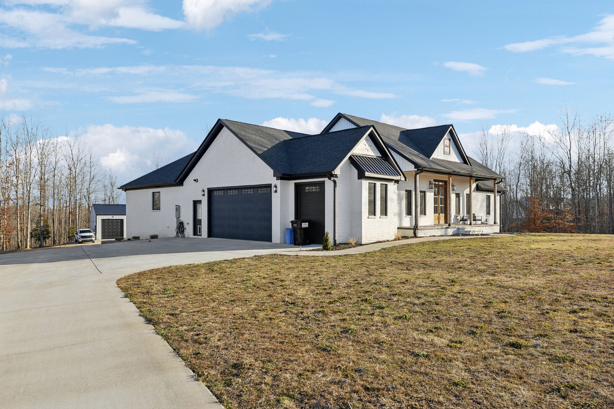 280 Saddlebrook Dr