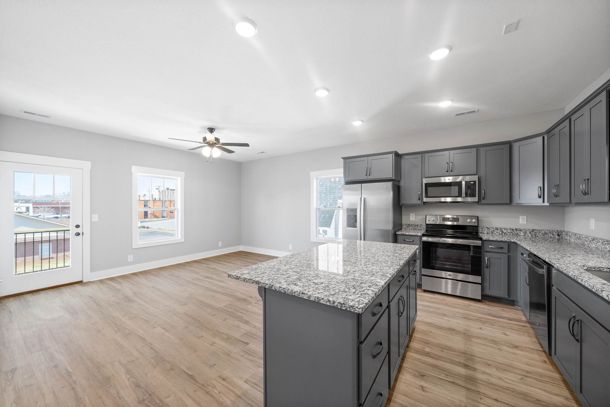 330 Academy Ave 103