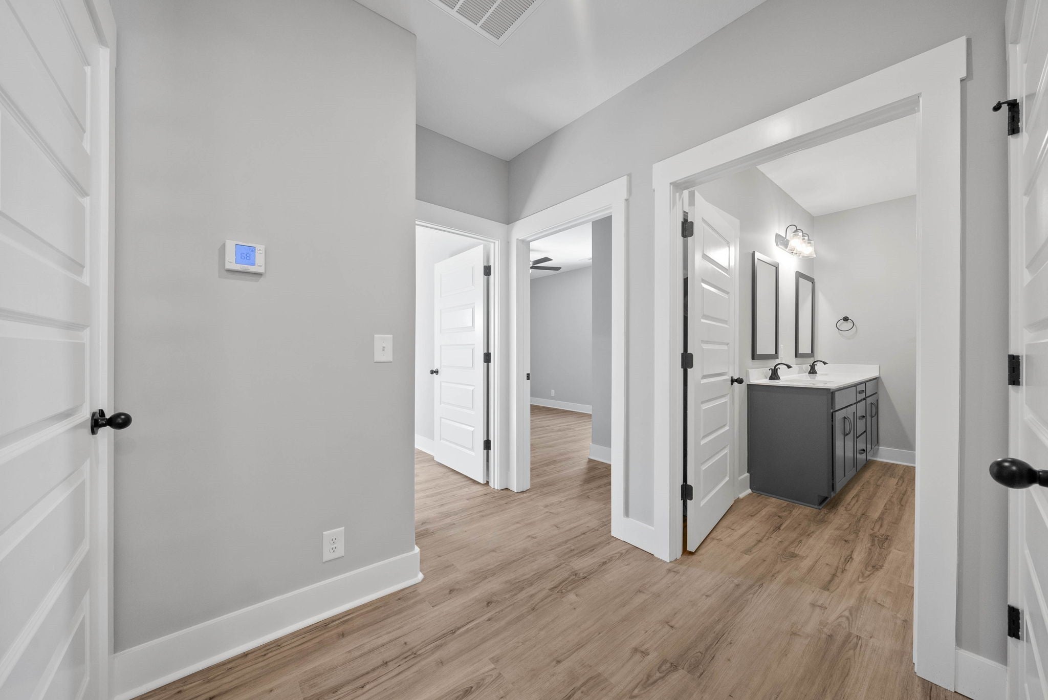 330 Academy Ave 103