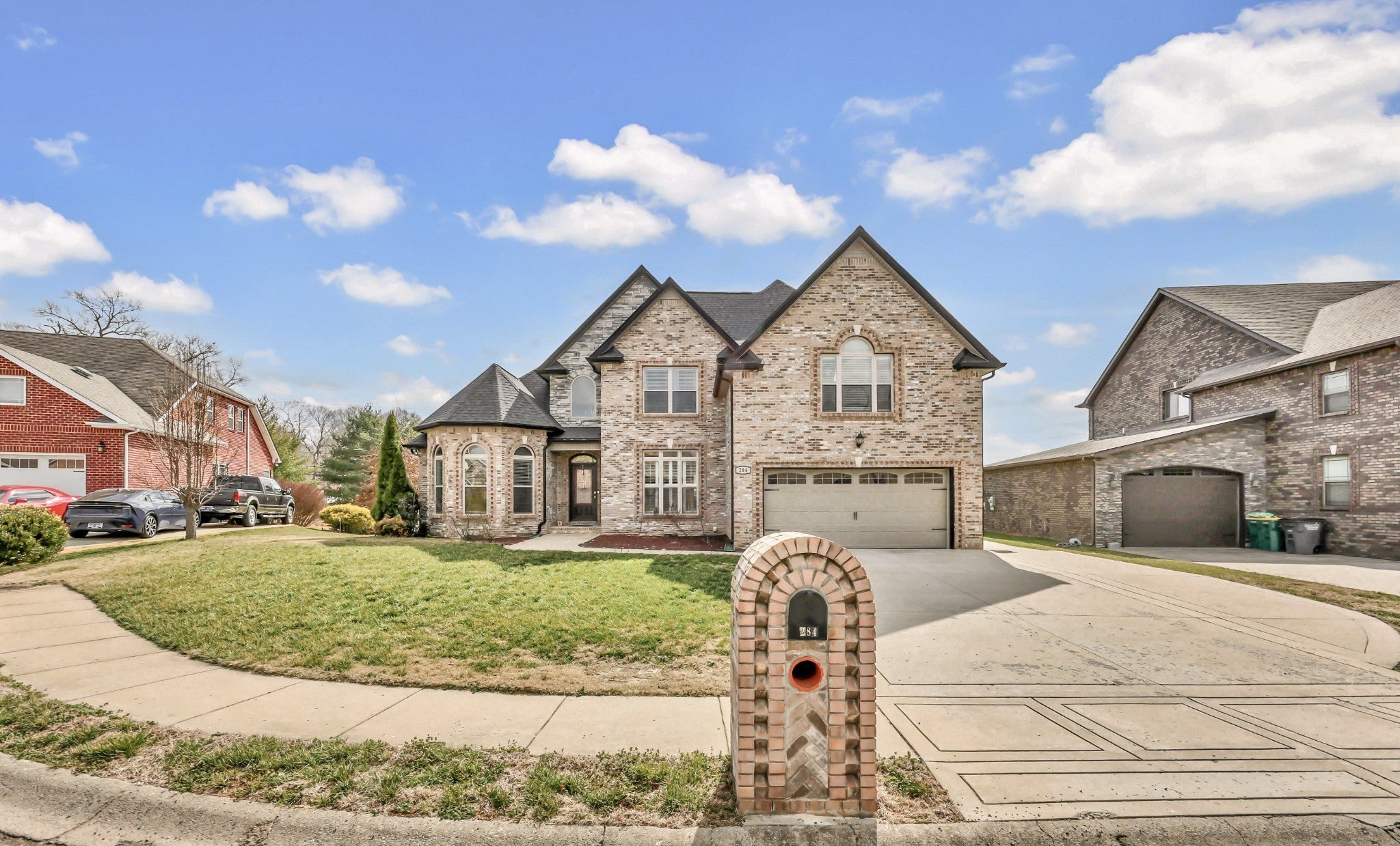 284 Browning Ct