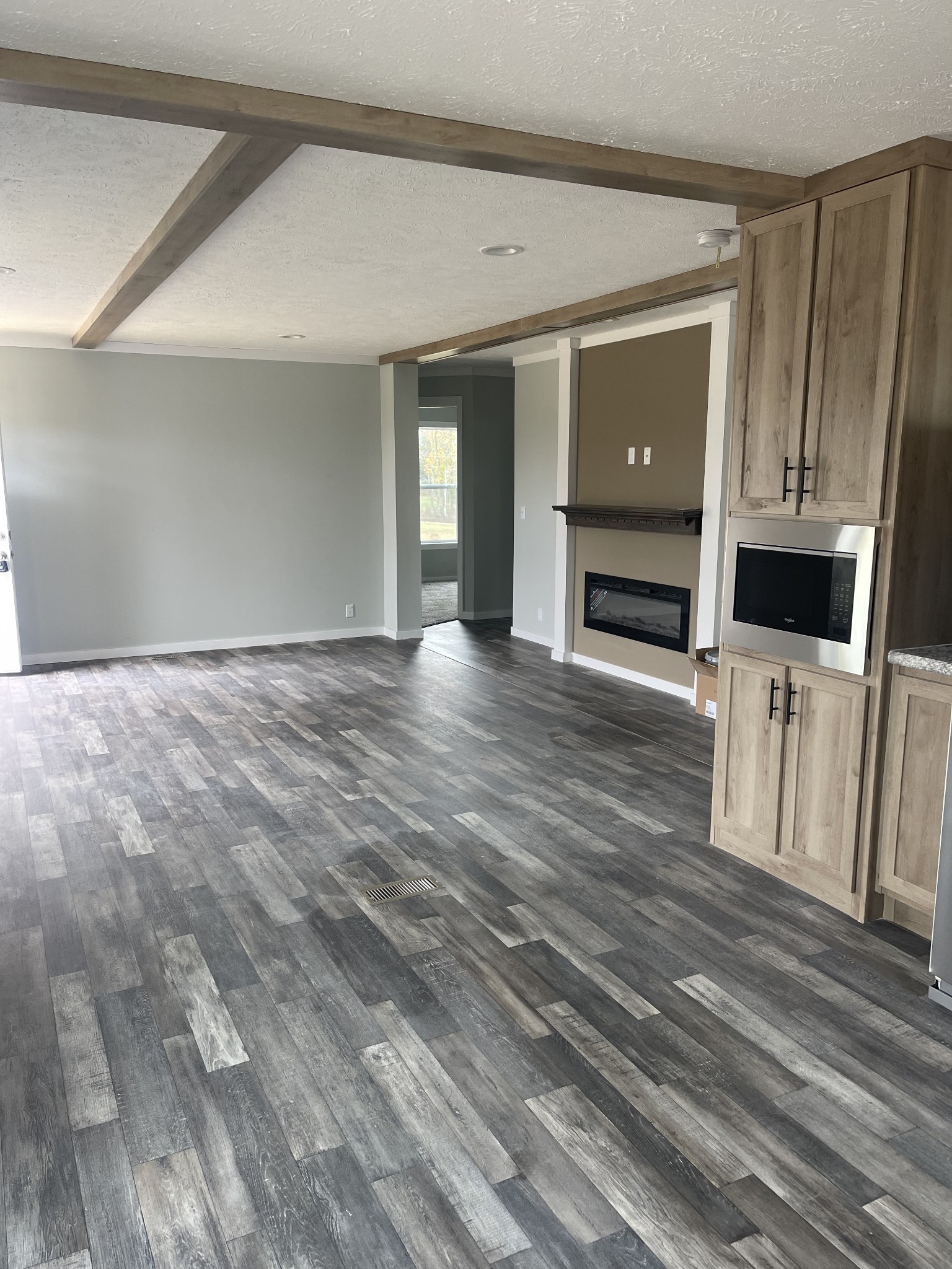 889 white springs road