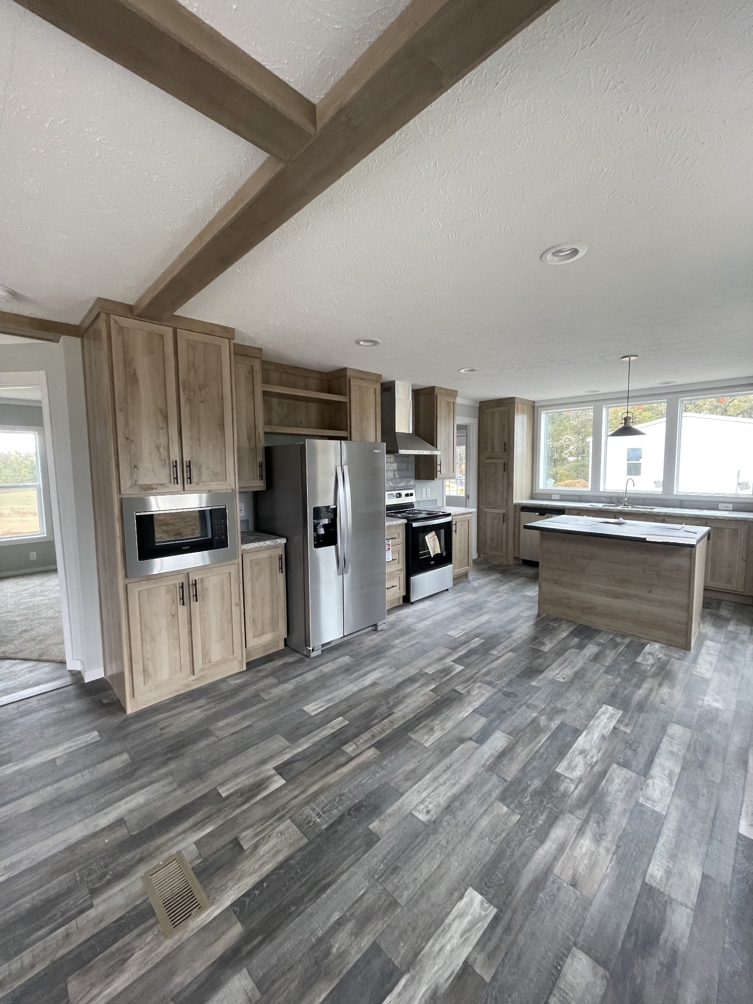 889 white springs road