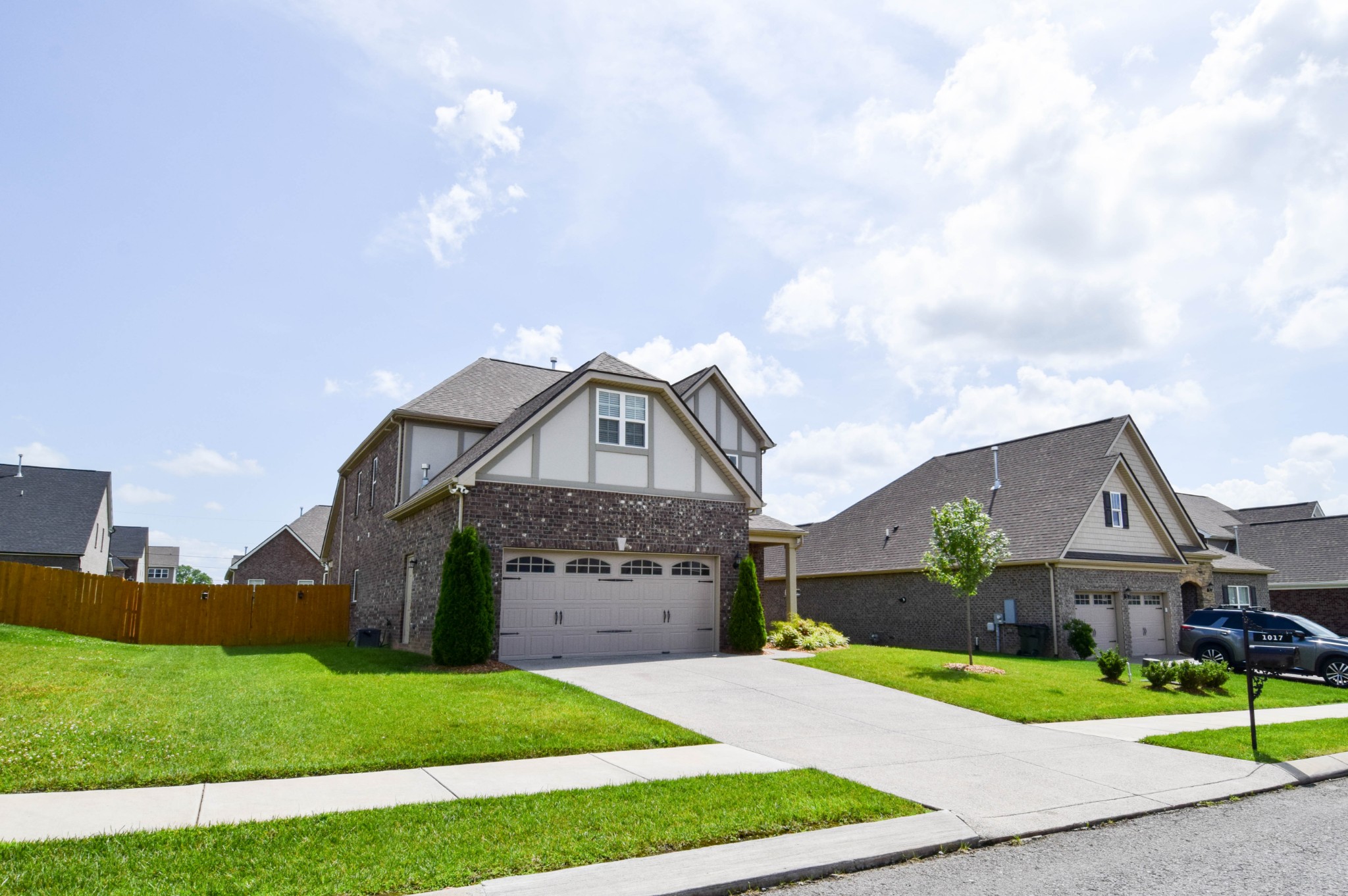 1017 Wickshire Dr