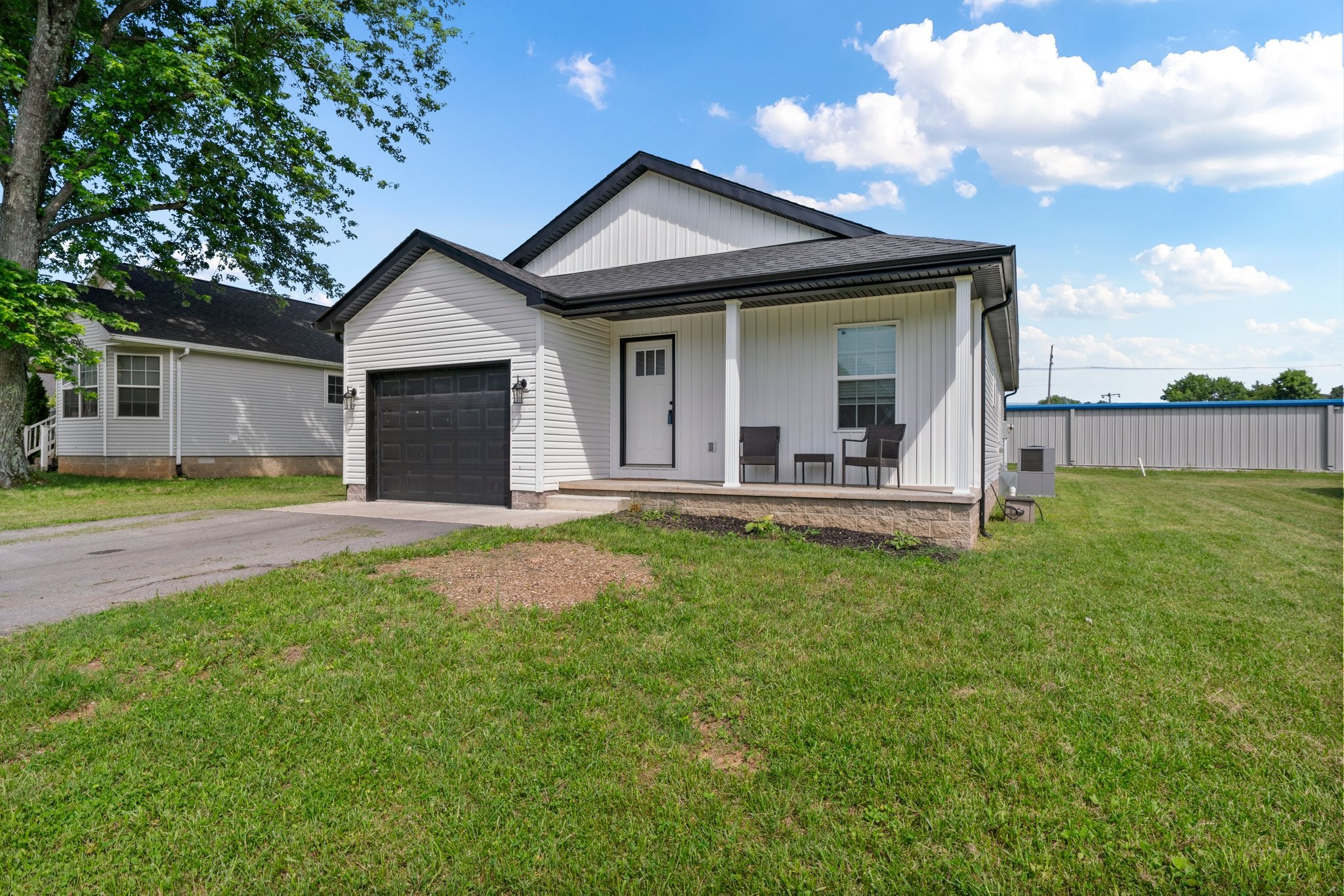 117 Garland Way