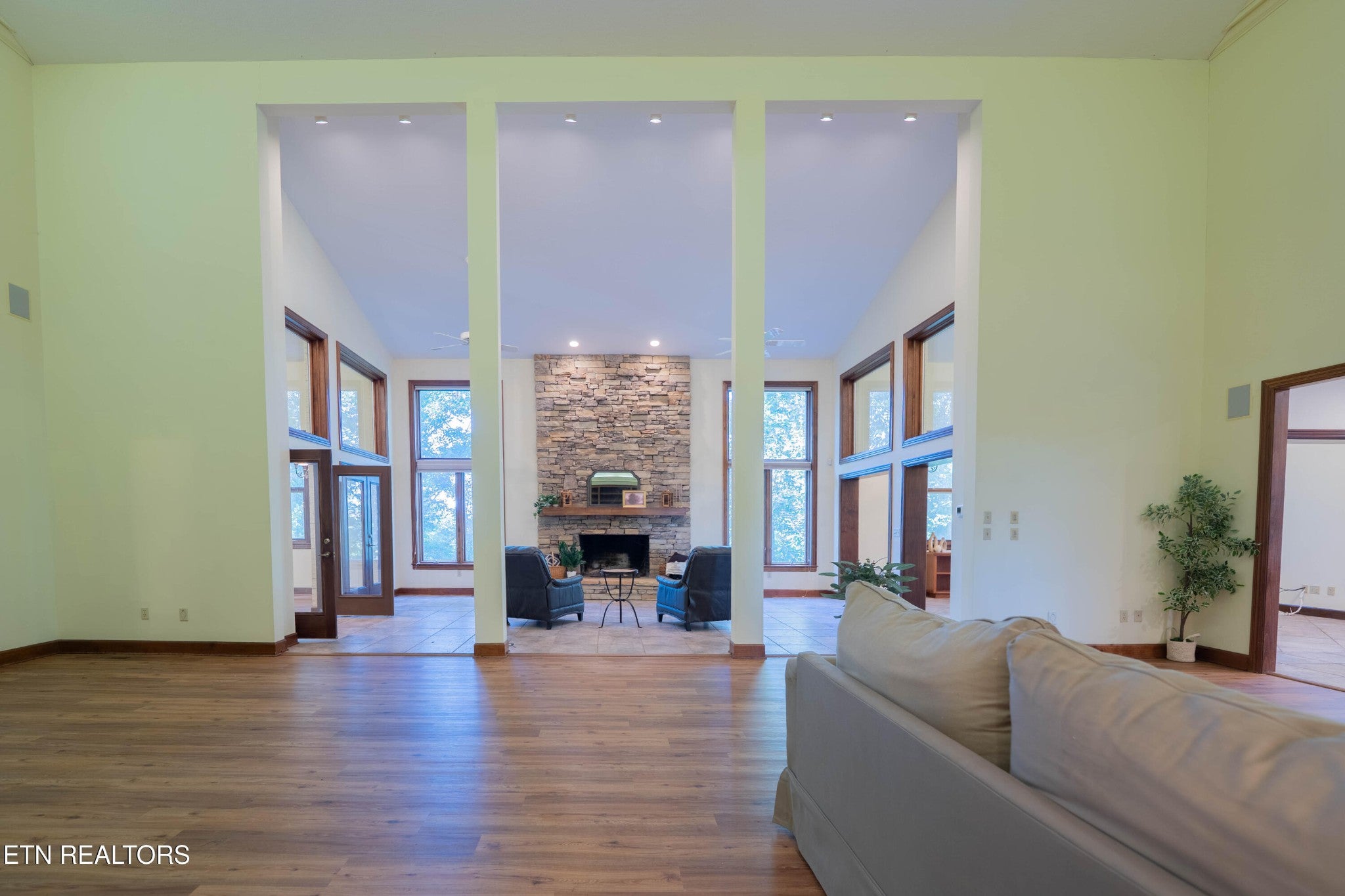 306310 Teague Lane