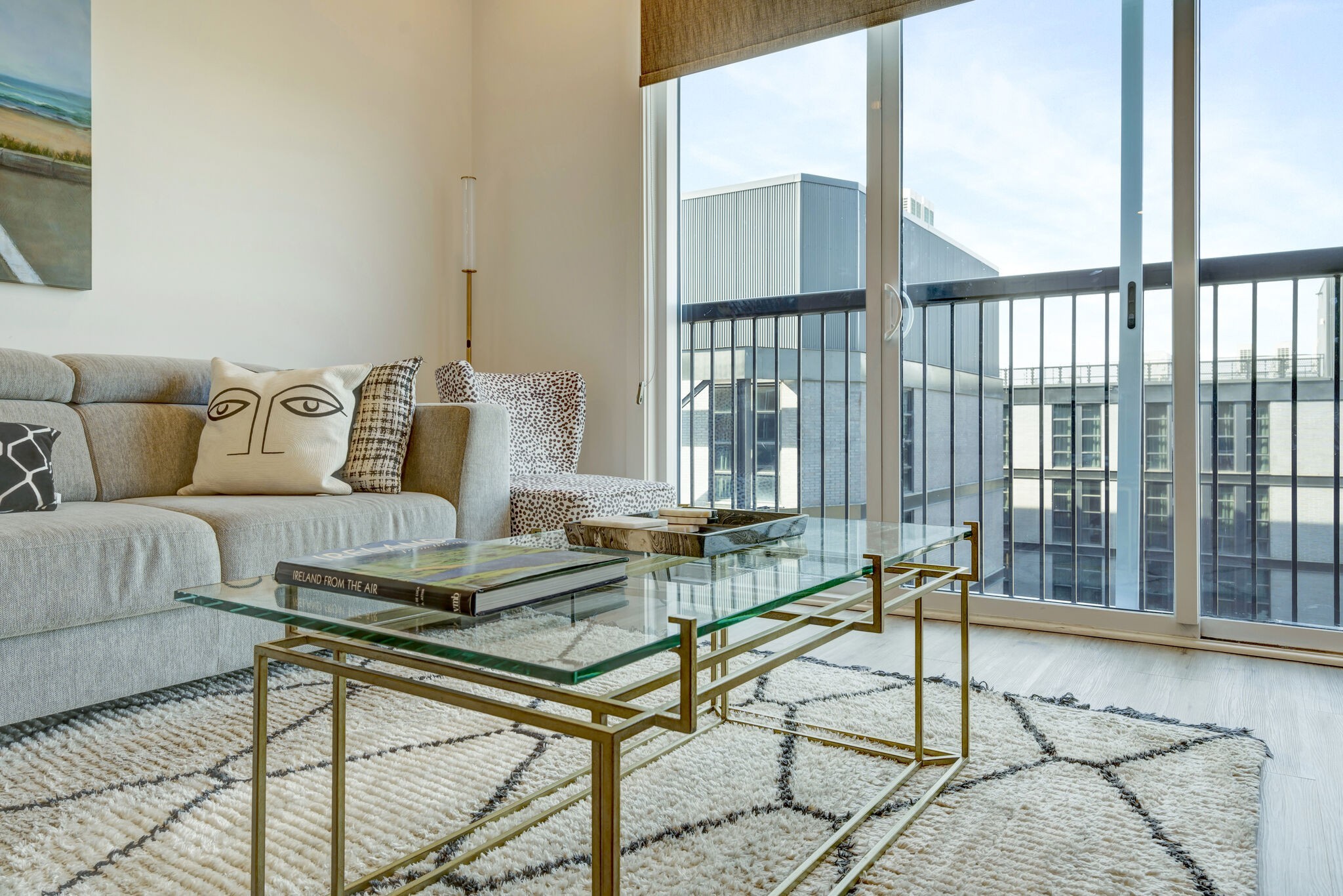 815 Main St 406