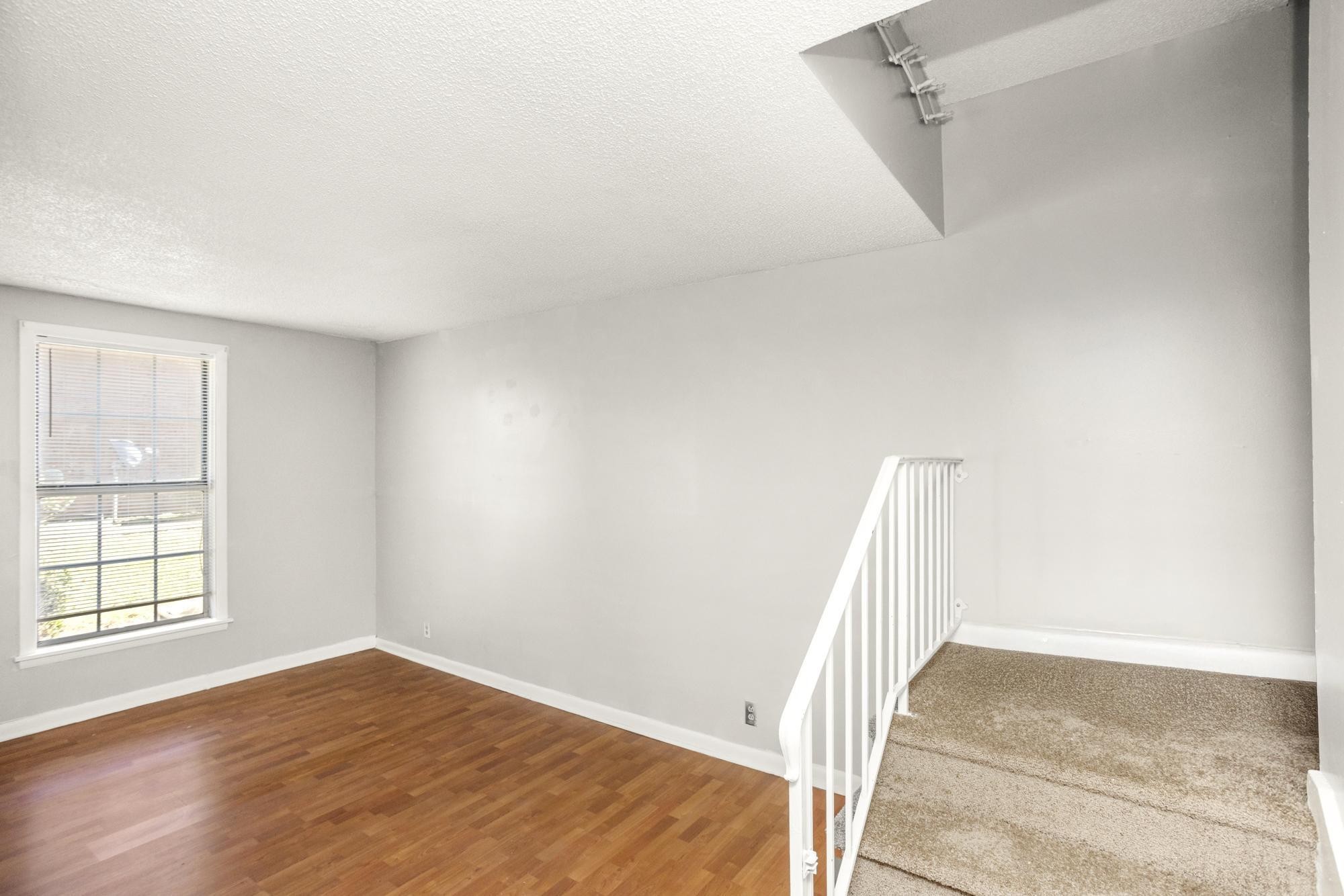 323 Forest Park Rd 7-5