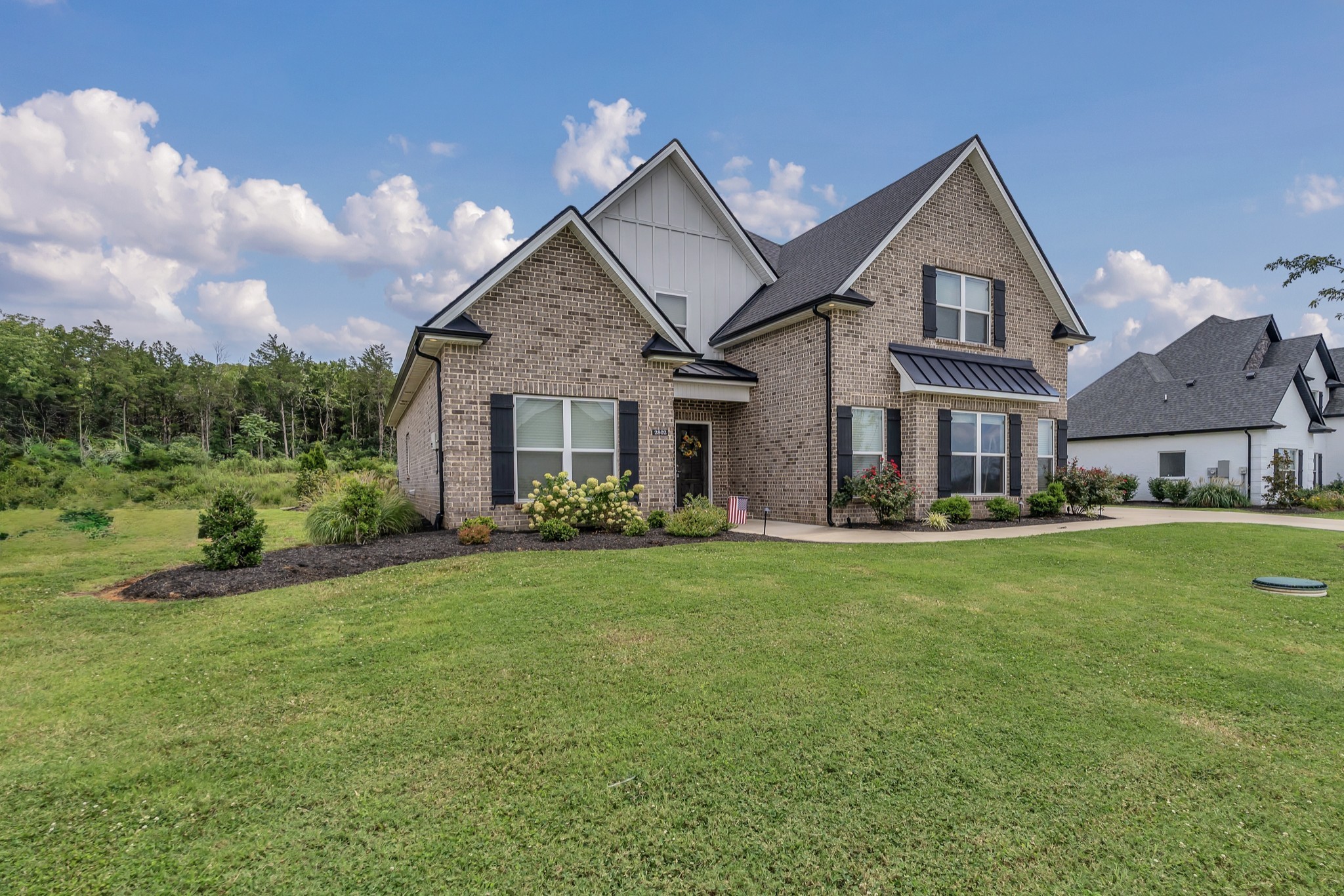 2802 Ella Louise Lane