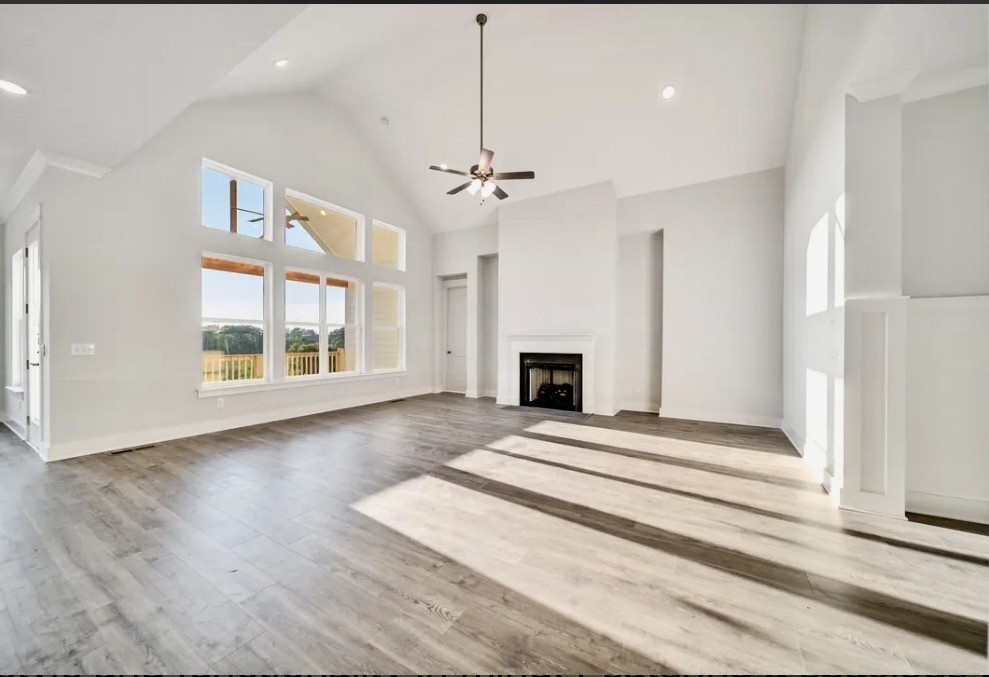 7262 Fairlawn Drive