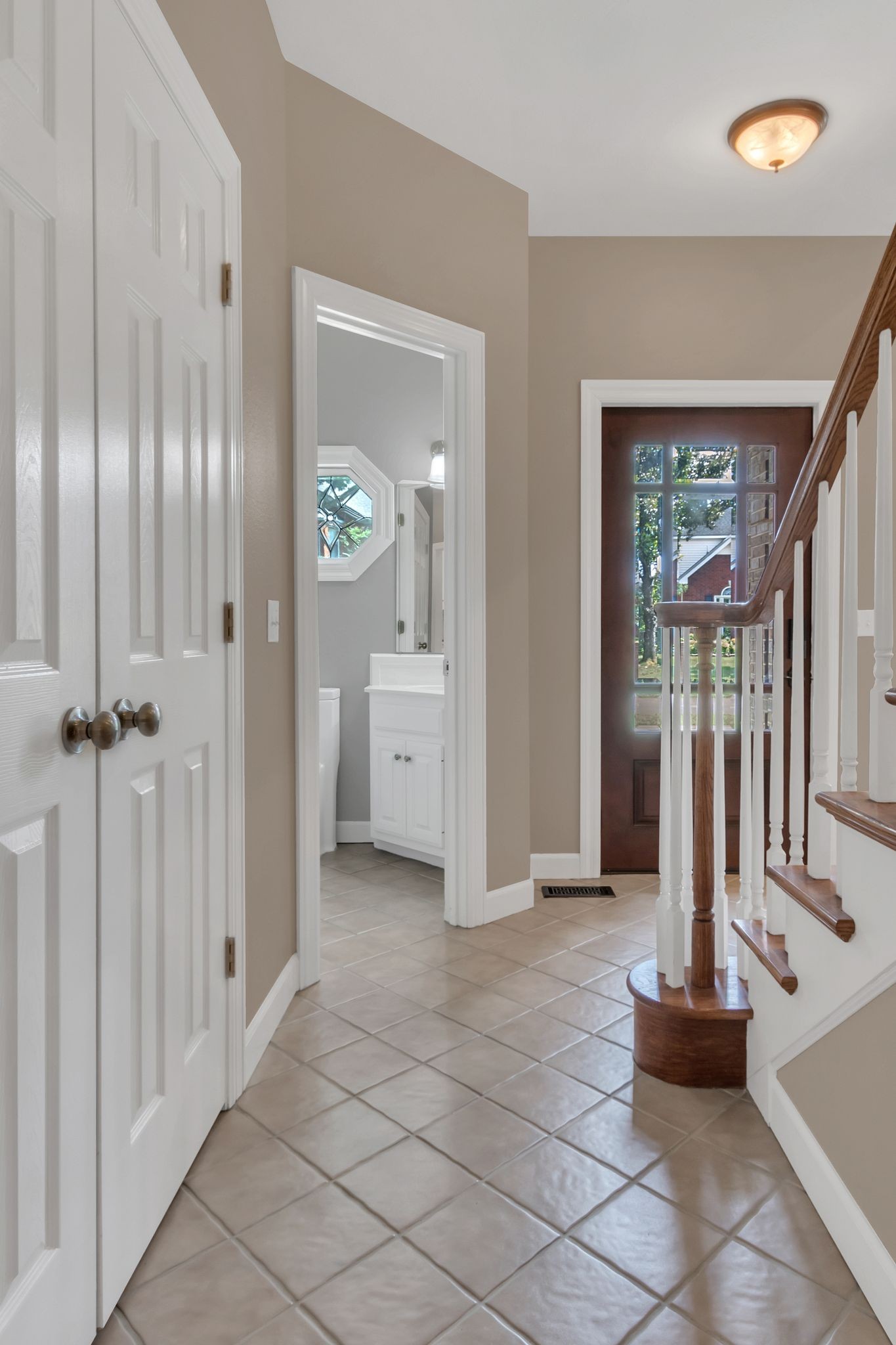 207 Black Hawk Way