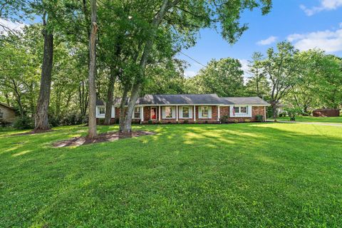 1518 Lipscomb Dr Brentwood TN 37027