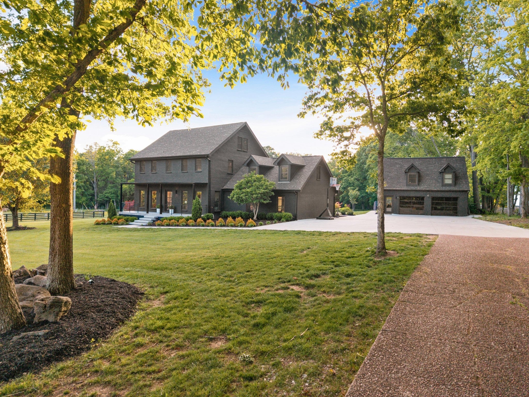 4-bed home for sale in Franklin, TN 37067, 2031 Maple Ln 2031 Maple Ln, Franklin TN 37067 4-bed home, photo 1 of 60
