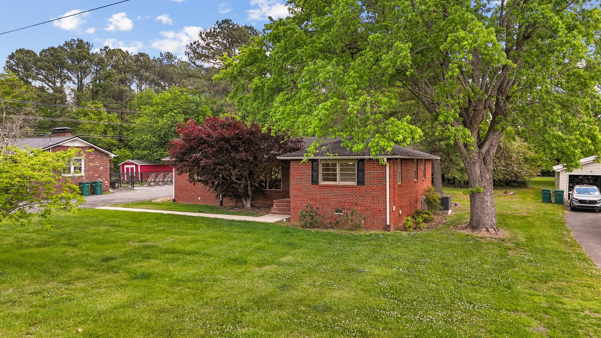128 Bel Aire Dr