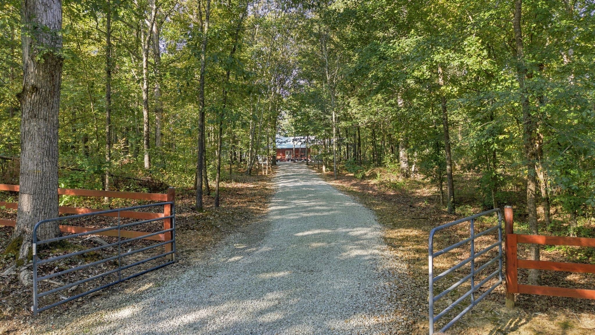 6095 Old Highway 13