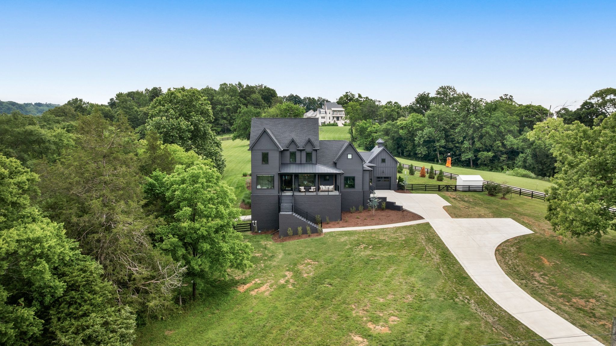 4896 Bethesda Rd