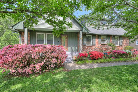 717 Albany Dr, Hermitage, TN 37076 - MLS#: 2821426