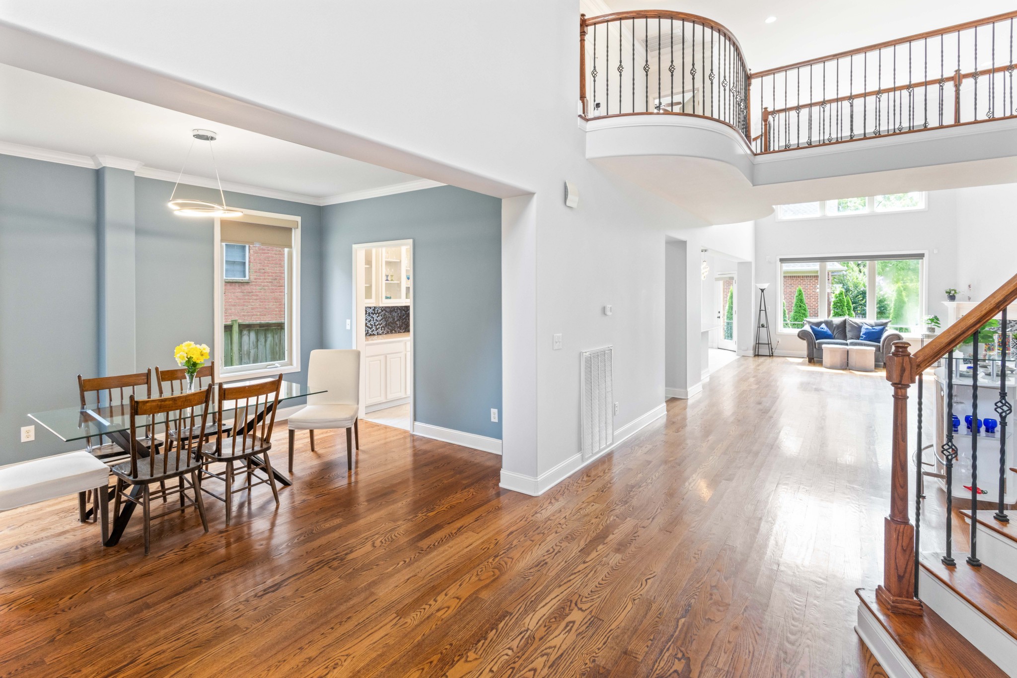 600 Lakemeade Pt